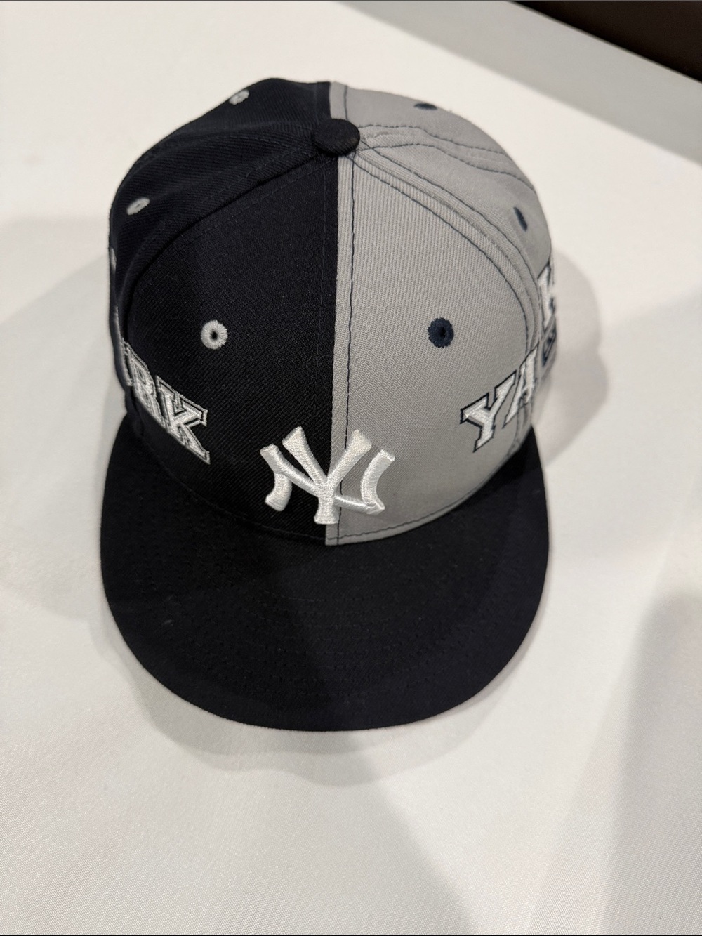 New Era Two-Tone Navy & Gray NY Logo Snapback